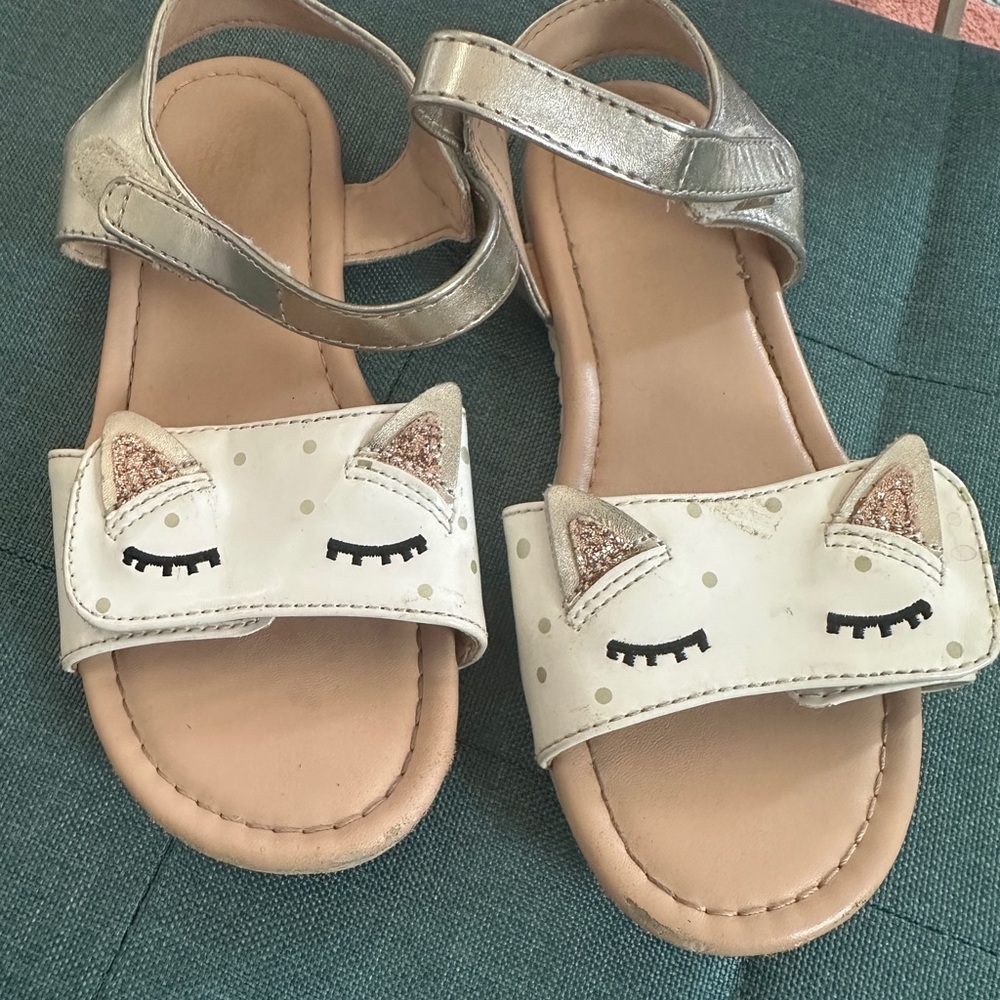 Kids Cat Face Sandals - size 12